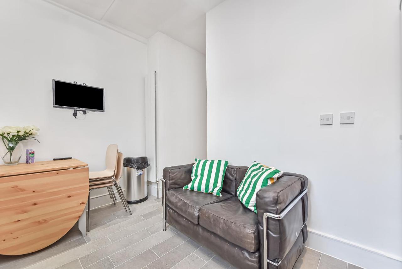 Groves 4 Bedroom, Shepherds Bush Londýn Exteriér fotografie